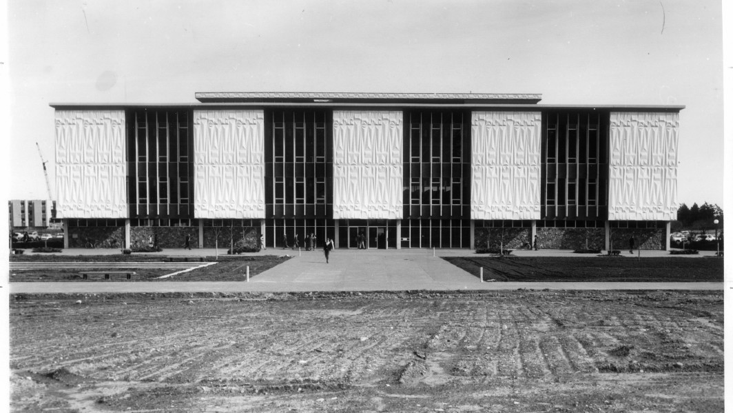 A black and white photo of the UVic McPherson building